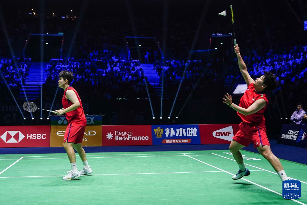 巴伦卡与基 巴伦卡与基