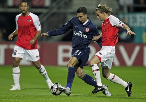 靠边路强突 靠边路强突